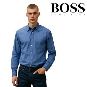 Boss Hugo Boss Men’s Button-Down Dress Shirt. Blue. 15.5” / 32-33